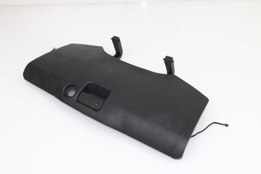 photo de GLOVE BOX DOOR JONWAY AZTRAL 125 (2008 - 2017)