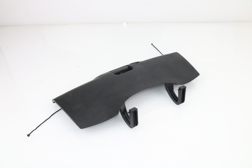 photo de GLOVE BOX DOOR JONWAY AZTRAL 125 (2008 - 2017)