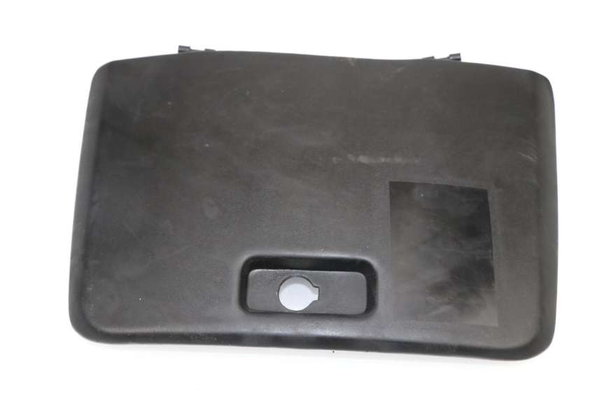 photo de GLOVEBOX DOOR MBK FLAME R 125 (1995 - 2001)