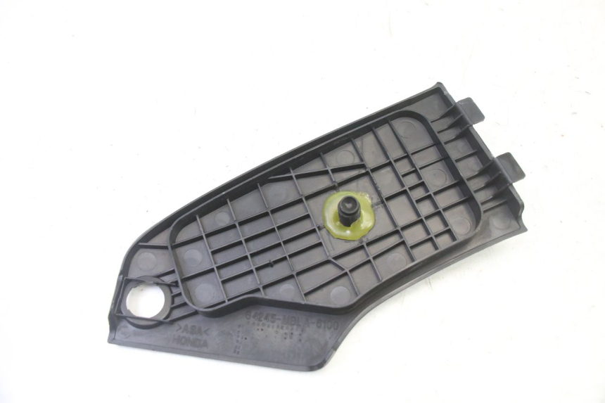 photo de GLOVEBOX DOOR HONDA NTV DEAUVILLE 650 (2001 - 2006)