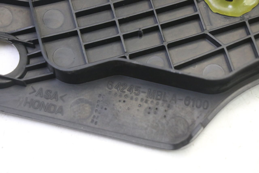 photo de GLOVEBOX DOOR HONDA NTV DEAUVILLE 650 (2001 - 2006)