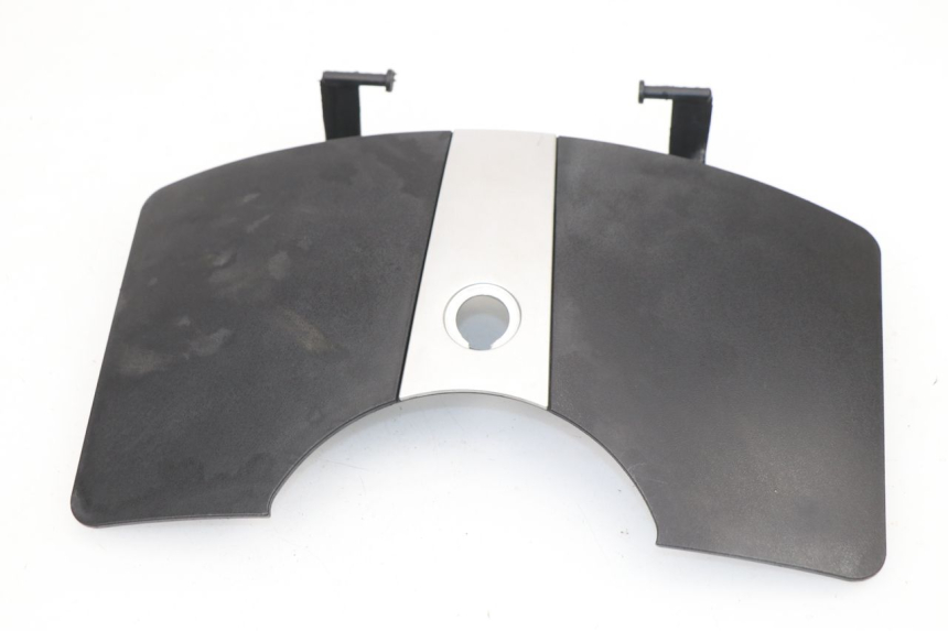 photo de GLOVEBOX DOOR KEEWAY OUTLOOK 125 (2007 - 2013)