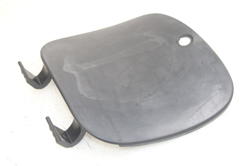 photo de GLOVE BOX DOOR PEUGEOT TWEET 4T 50 (2014 - 2019)