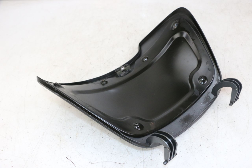 photo de GLOVEBOX DOOR PIAGGIO BEVERLY 125 (1998 - 2005)