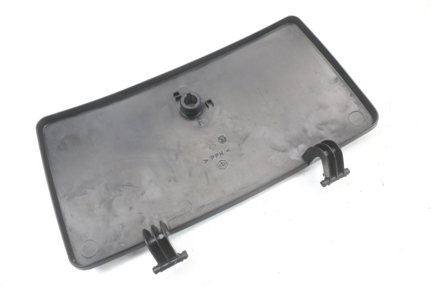 photo de GLOVEBOX DOOR PIAGGIO ZIP RST 50 (1996 - 1998)