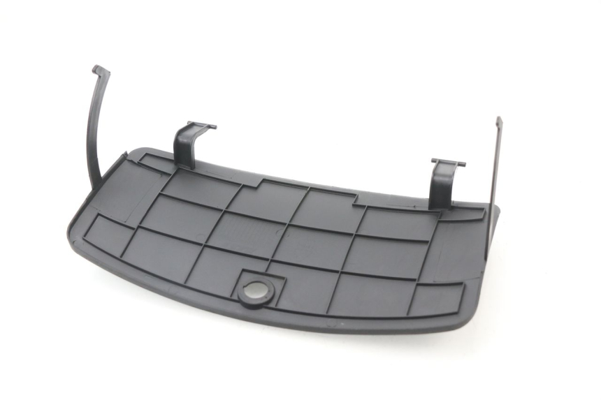 photo de GLOVEBOX DOOR RAZZO VENICE 50 (2009 - 2014)