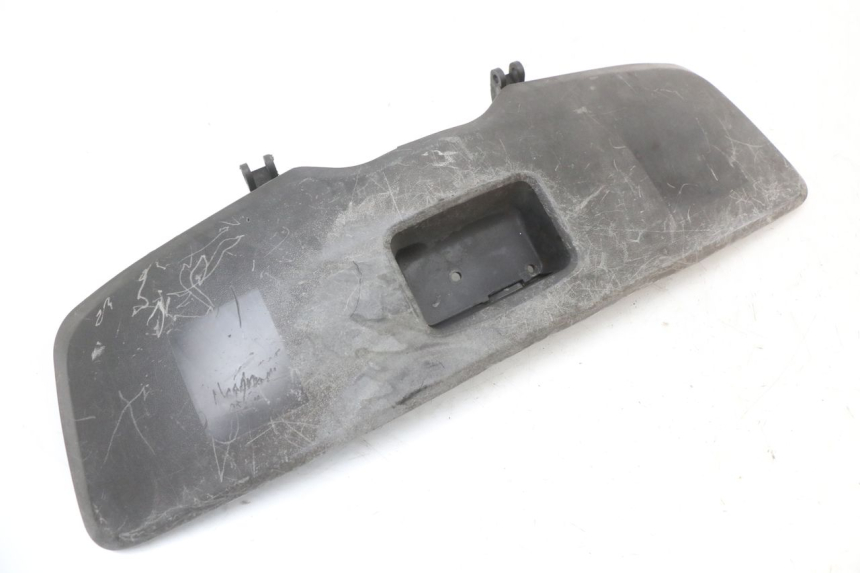 photo de GLOVE BOX DOOR SUZUKI BURGMAN 125 (2007 - 2014)