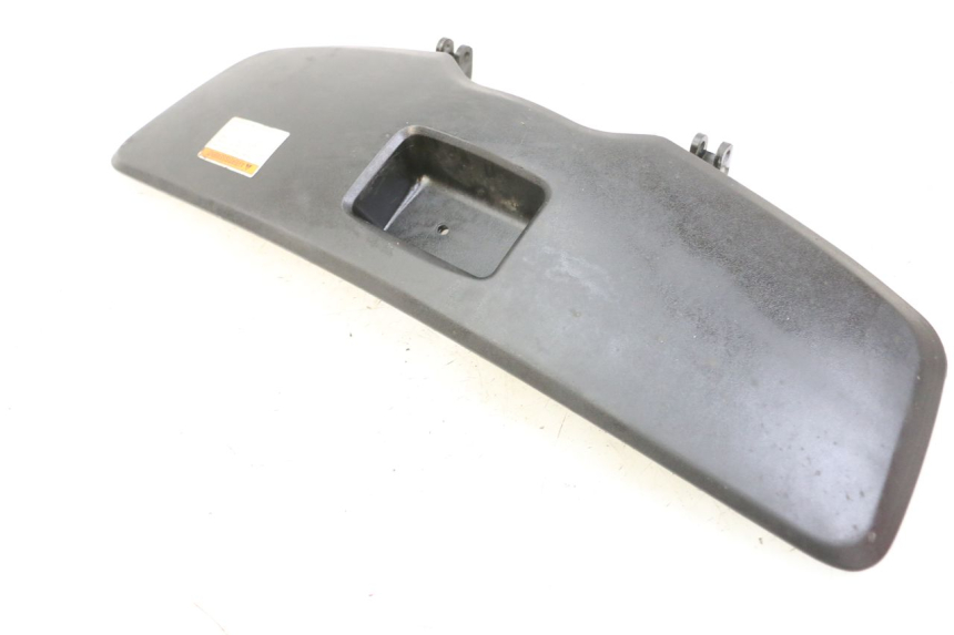 photo de GLOVEBOX DOOR SUZUKI BURGMAN 125 (2015 - 2017)