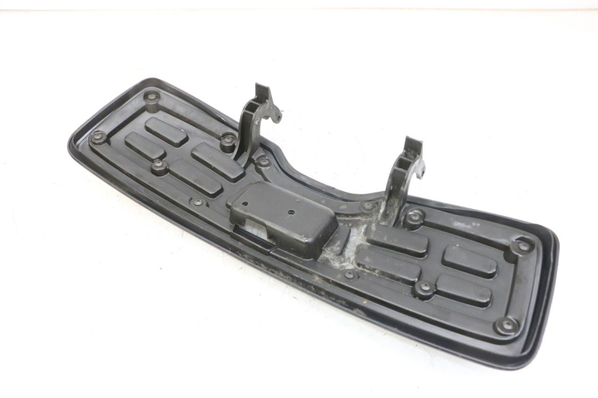 photo de GLOVE BOX DOOR SUZUKI BURGMAN 125 (2007 - 2014)