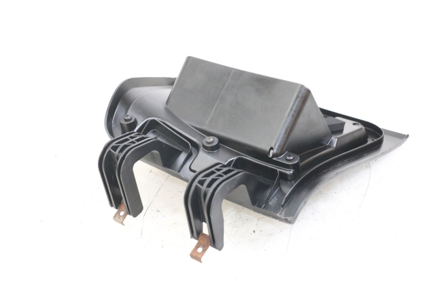 photo de GLOVE BOX DOOR YAMAHA XMAX X-MAX 125 (2006 - 2009)