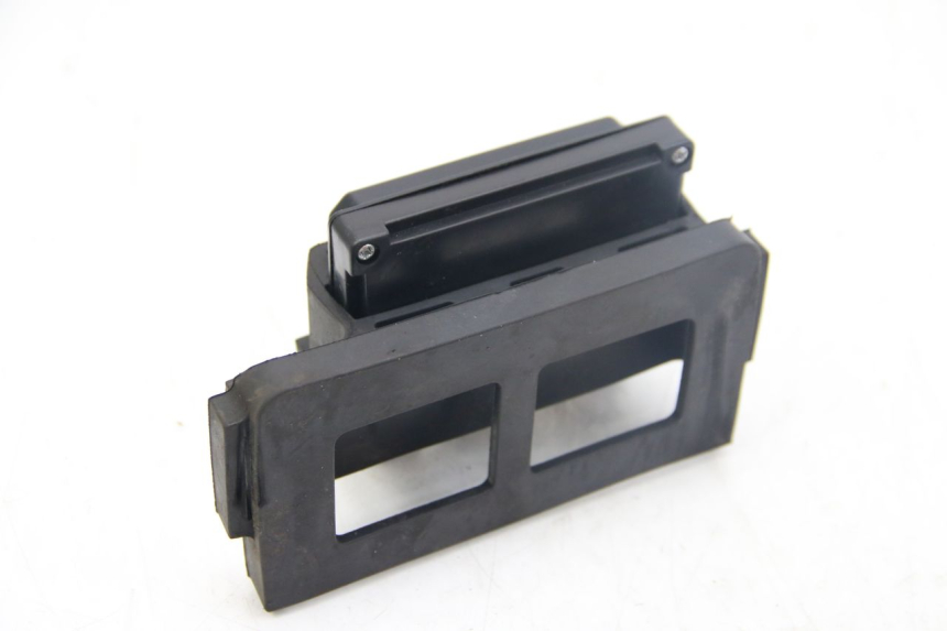 photo de FUSE HOLDER KAWASAKI Z ABS 1000 (2014 - 2020)