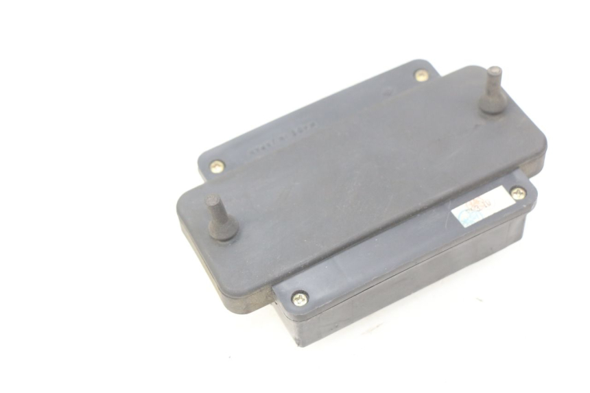 photo de FUSE HOLDER KAWASAKI ZR7 ZR-7 S 750 (1999 - 2004)