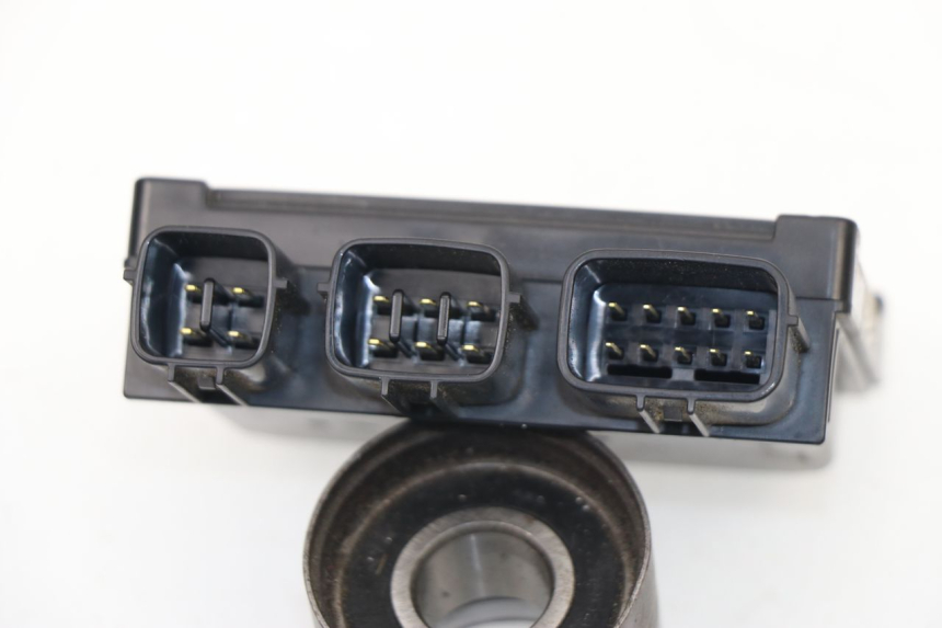 photo de FUSE BOX KAWASAKI ZZR ZX-14 ABS 1400 (2006 - 2011)