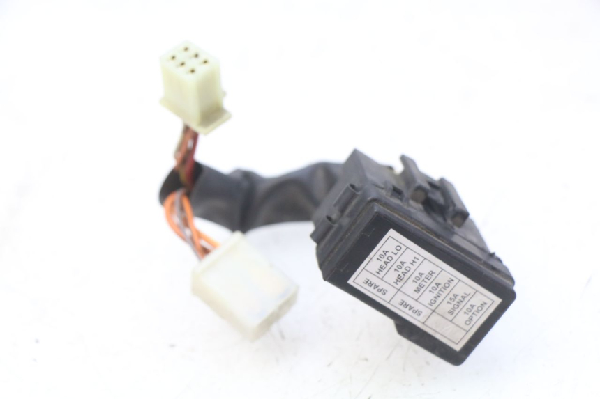 photo de FUSE HOLDER SUZUKI SIXTEEN 125 (2008 - 2010)