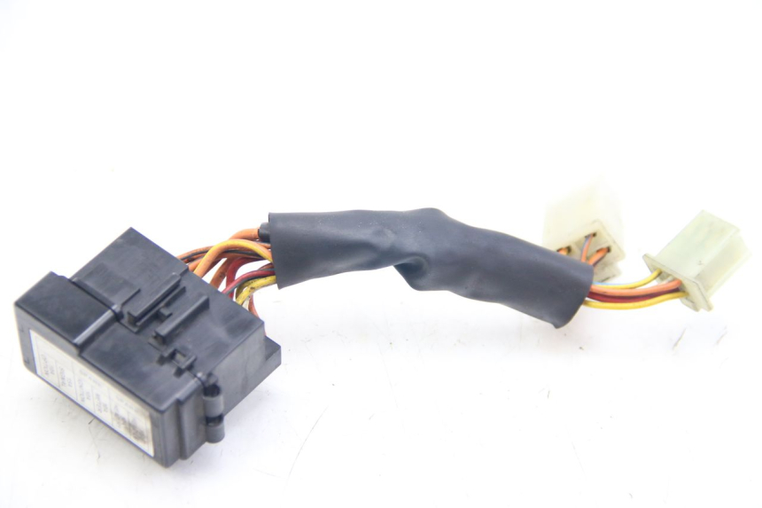 photo de FUSE HOLDER SUZUKI SIXTEEN 125 (2008 - 2010)