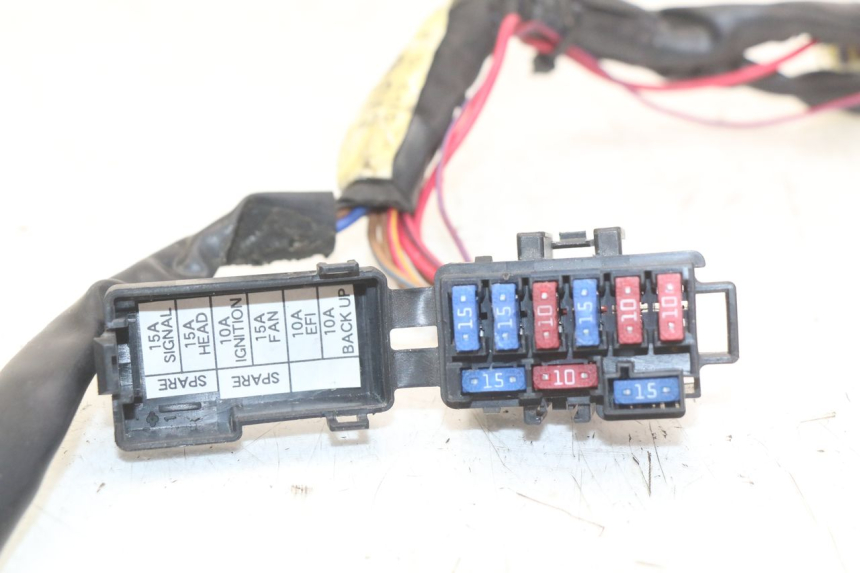 photo de FUSE BOX YAMAHA XP T-MAX TMAX 500 (2004 - 2007)