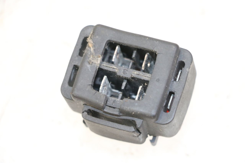 photo de FUSE BOX YAMAHA YP MAJESTY 125 (2007 - 2010)
