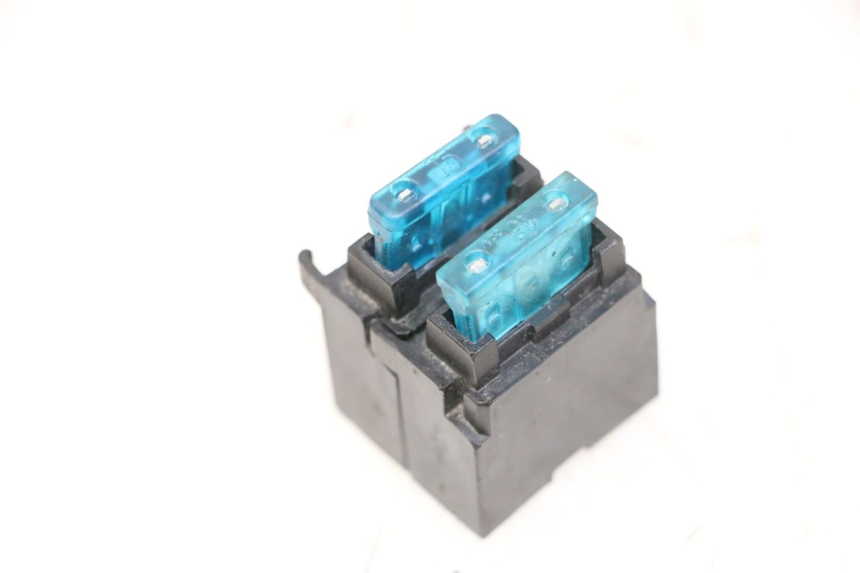 photo de FUSE BOX YAMAHA YP MAJESTY 125 (2002 - 2006)