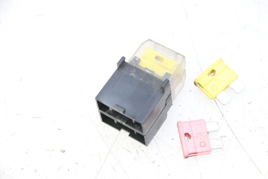 photo de FUSE BOX YAMAHA YP MAJESTY 125 (2007 - 2010)