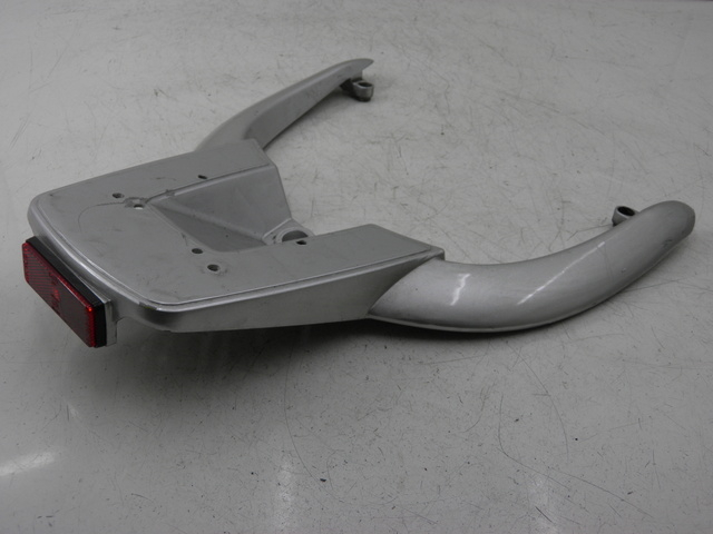 photo de LUGGAGE RACK BENZHOU YY50QT31 VINTAGE 50 (2009 - 2012)