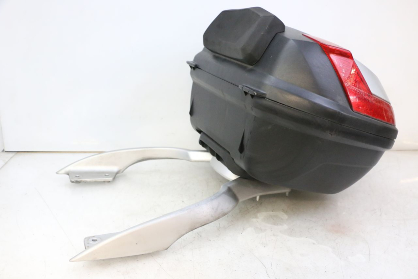 photo de LUGGAGE RACK PEUGEOT CITYSTAR 50 (2013 - 2017)