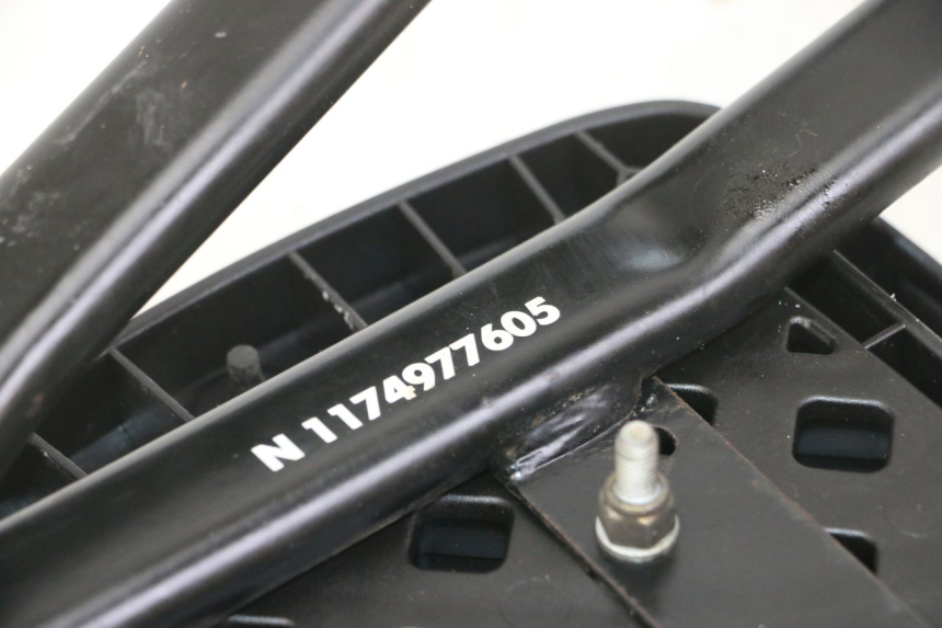 photo de LUGGAGE RACK PEUGEOT ELYSTAR 125 (2002 - 2007)