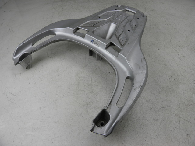 photo de LUGGAGE RACK HONDA FES S-WING SWING ABS 125 (2007 - 2015)