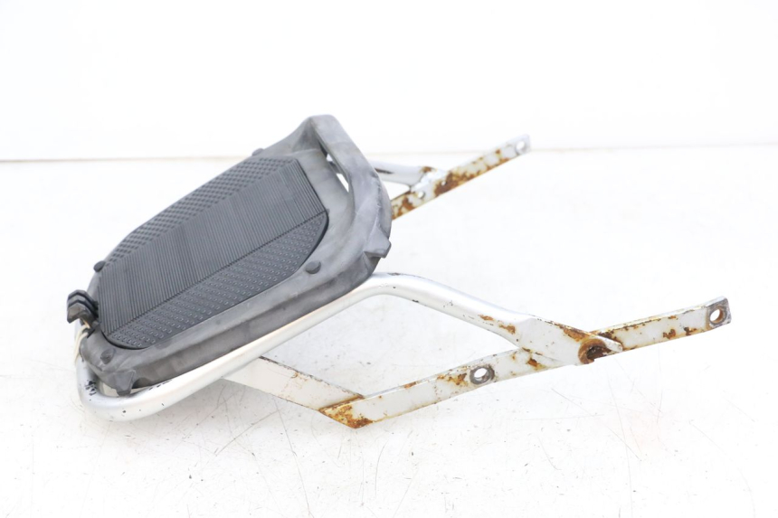 photo de Luggage rack HYOSUNG GF 125 (2001 - 2005)