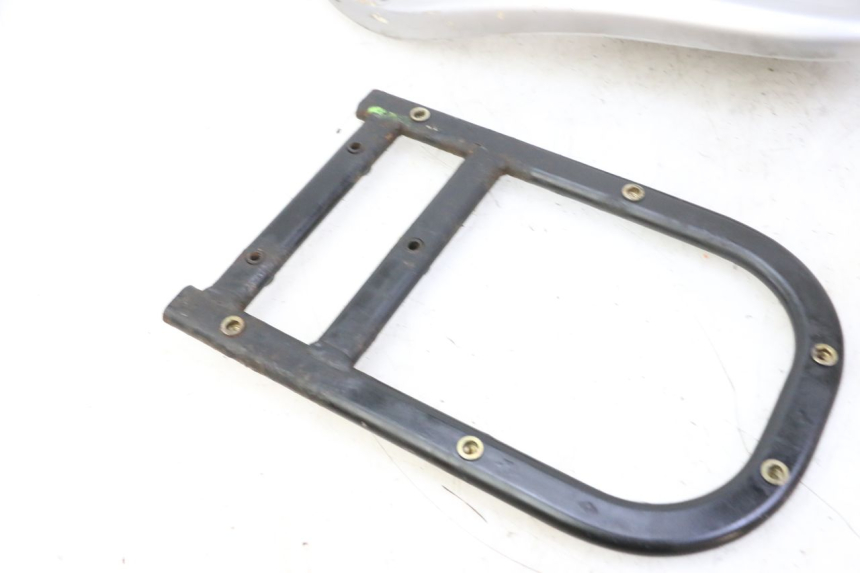 photo de LUGGAGE RACK PIAGGIO LIBERTY 125 (1998 - 2008)