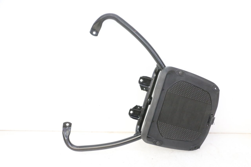 photo de LUGGAGE RACK PIAGGIO MP3 HPE 310 (2024 - 2025)