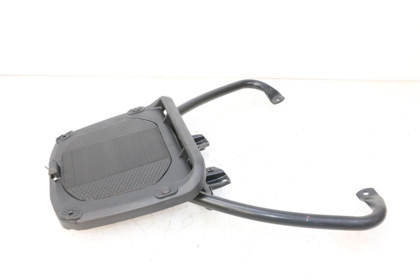 photo de LUGGAGE RACK PIAGGIO MP3 HPE 310 (2024 - 2025)