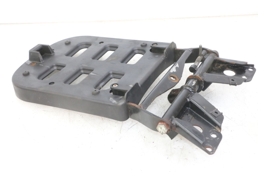 photo de LUGGAGE RACK PIAGGIO MP3 LT 300 (2010 - 2016)