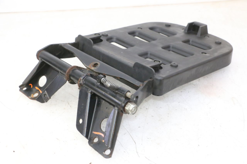photo de LUGGAGE RACK PIAGGIO MP3 RL 250 (2007 - 2010)