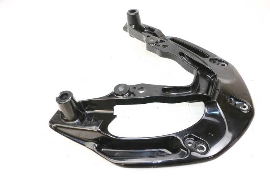 photo de LUGGAGE RACK YAMAHA NEO'S CORE 1 (2022 - 2026) - Technical close-up