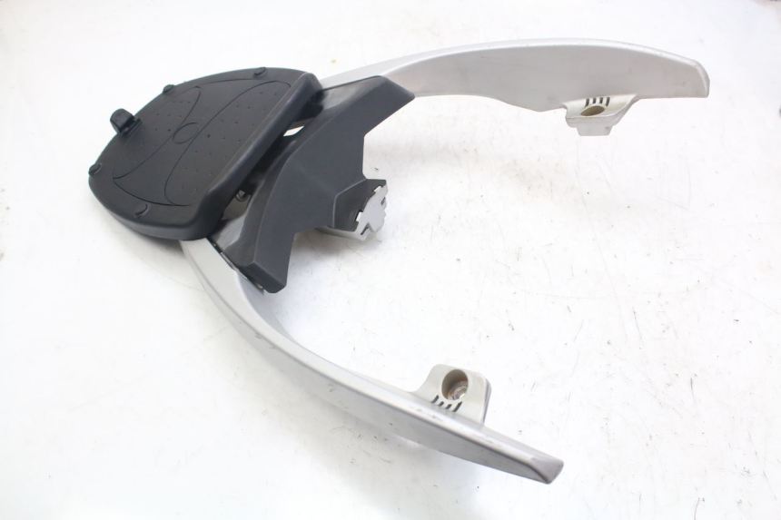 photo de LUGGAGE RACK PEUGEOT GEOPOLIS RS 125 (2007 - 2009)