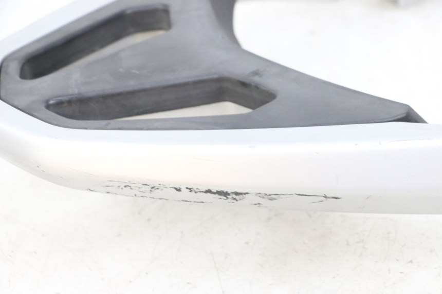 photo de LUGGAGE RACK PEUGEOT GEOPOLIS RS 125 (2007 - 2009)