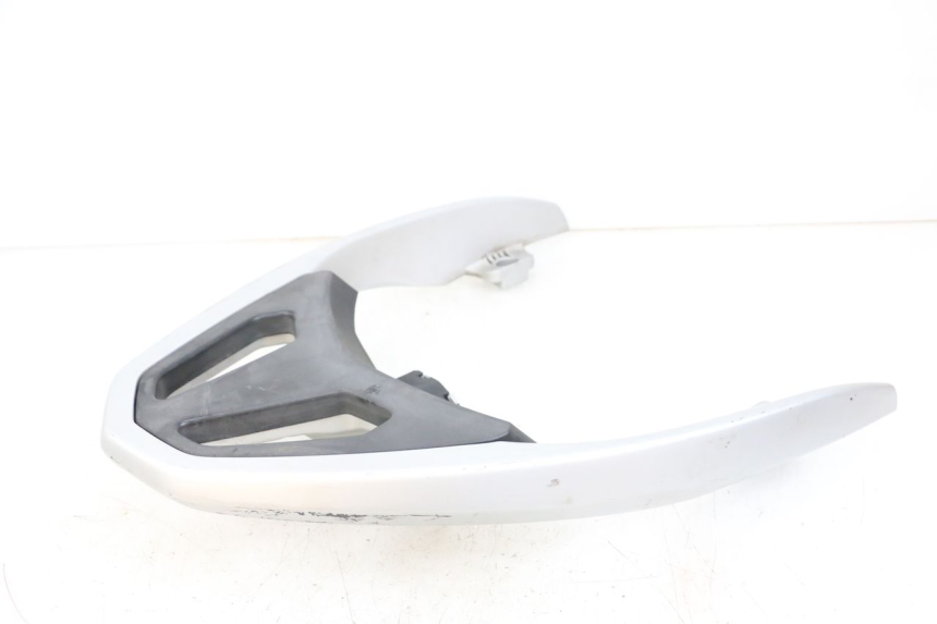 photo de LUGGAGE RACK PEUGEOT GEOPOLIS RS 125 (2007 - 2009)