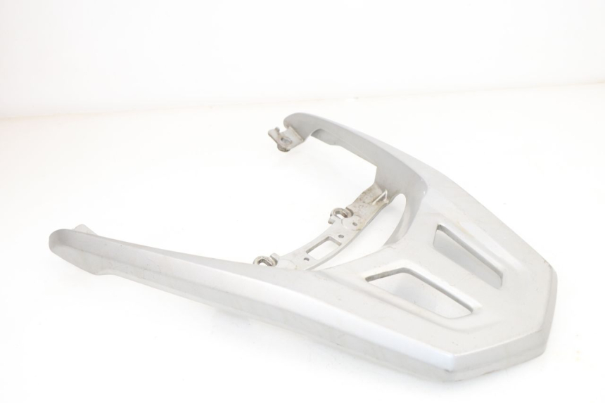 photo de LUGGAGE RACK PEUGEOT SUM UP 125 (2008 - 2013)