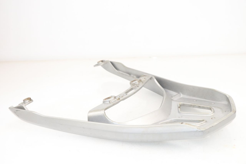 photo de LUGGAGE RACK PEUGEOT SUM UP 125 (2008 - 2013)