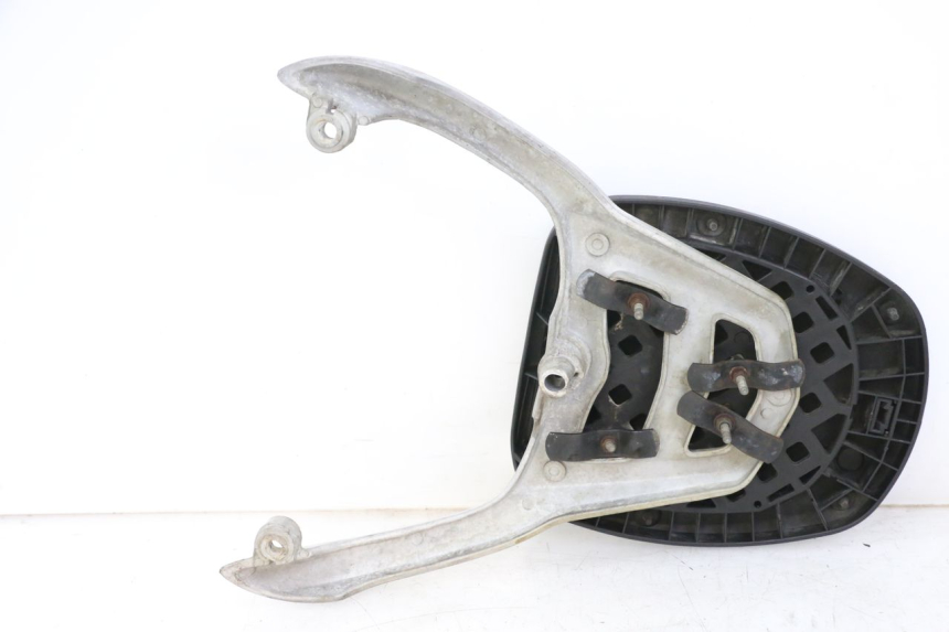 photo de LUGGAGE RACK PEUGEOT TWEET 4T 50 (2014 - 2019)