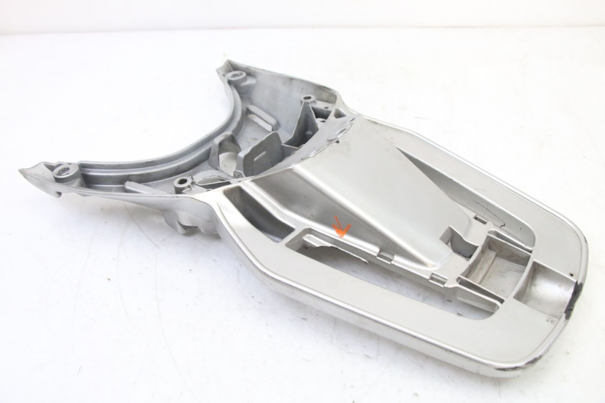 photo de LUGGAGE RACK PIAGGIO VESPA GRANTURISMO 125 (2003 - 2007)