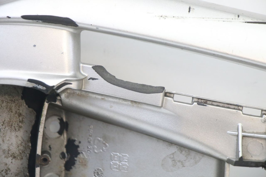 photo de LUGGAGE RACK PIAGGIO VESPA GRANTURISMO 125 (2003 - 2007)