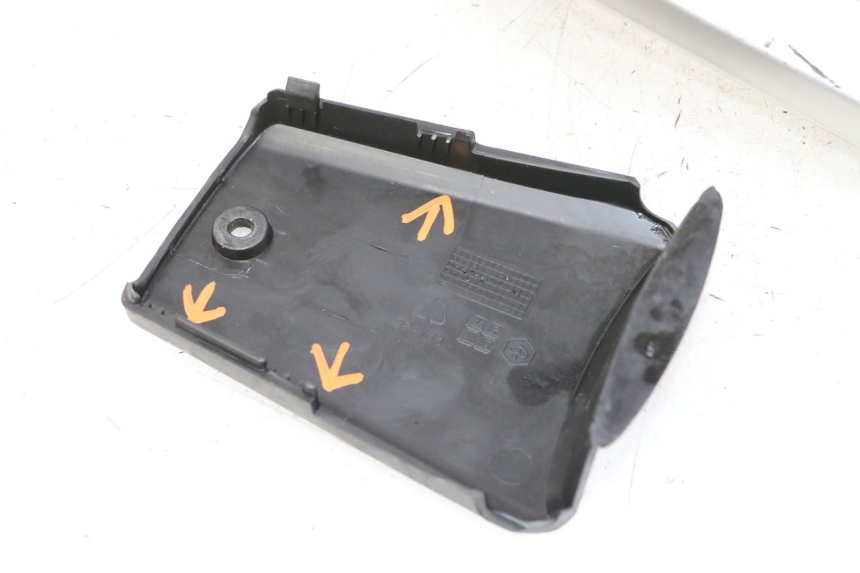 photo de LUGGAGE RACK PIAGGIO VESPA GRANTURISMO 200 (2004 - 2005)