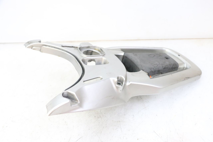 photo de LUGGAGE RACK PIAGGIO VESPA GRANTURISMO 200 (2004 - 2005)