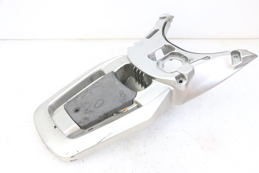 photo de LUGGAGE RACK PIAGGIO VESPA GRANTURISMO 200 (2004 - 2005)