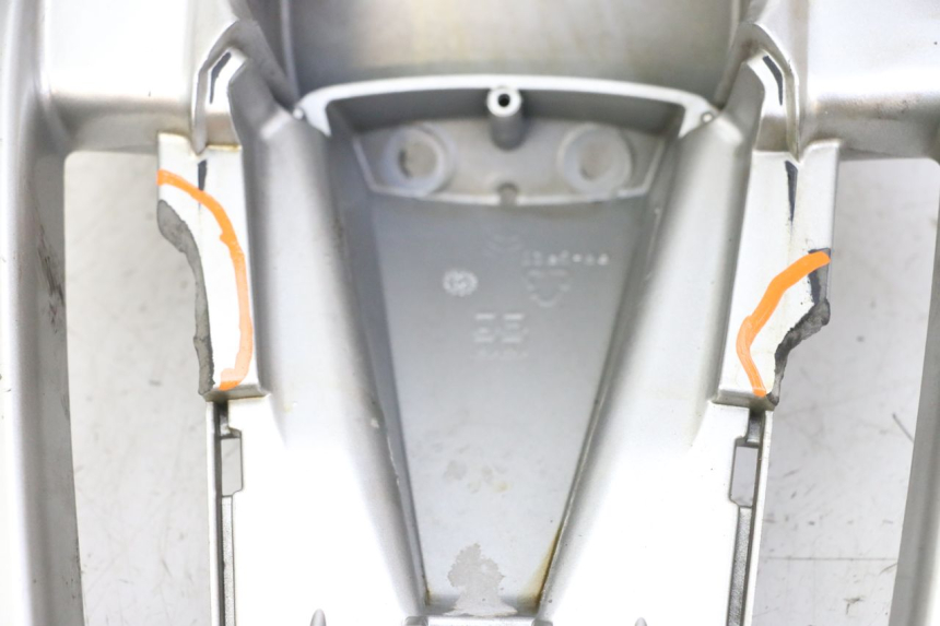 photo de LUGGAGE RACK PIAGGIO VESPA GRANTURISMO 200 (2004 - 2005)