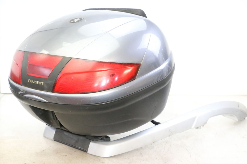 photo de LUGGAGE RACK PEUGEOT SATELIS 250 (2006 - 2012)