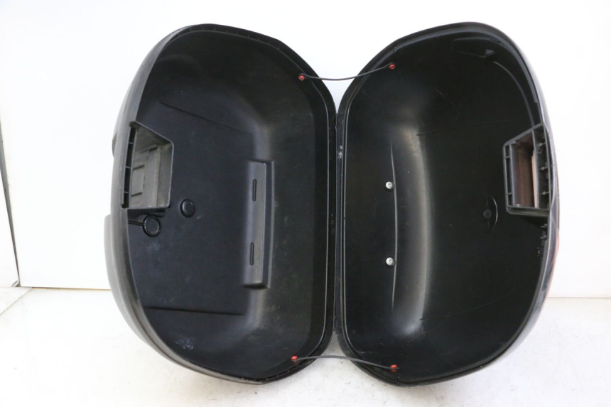 photo de LUGGAGE RACK PEUGEOT SATELIS 250 (2006 - 2012)