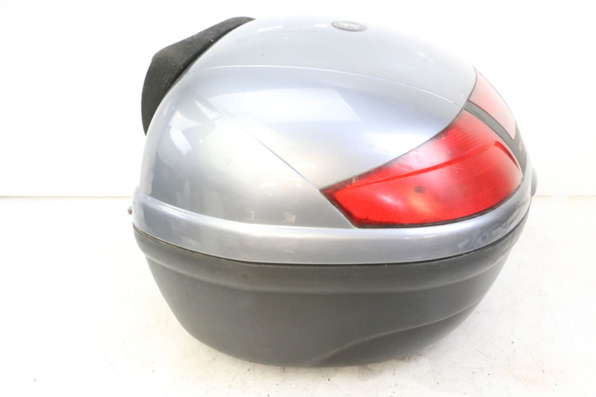 photo de LUGGAGE RACK PEUGEOT SATELIS 250 (2006 - 2012)