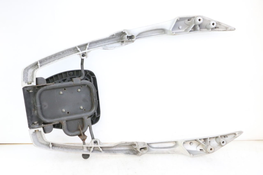 photo de LUGGAGE RACK PEUGEOT SATELIS 250 (2006 - 2012)